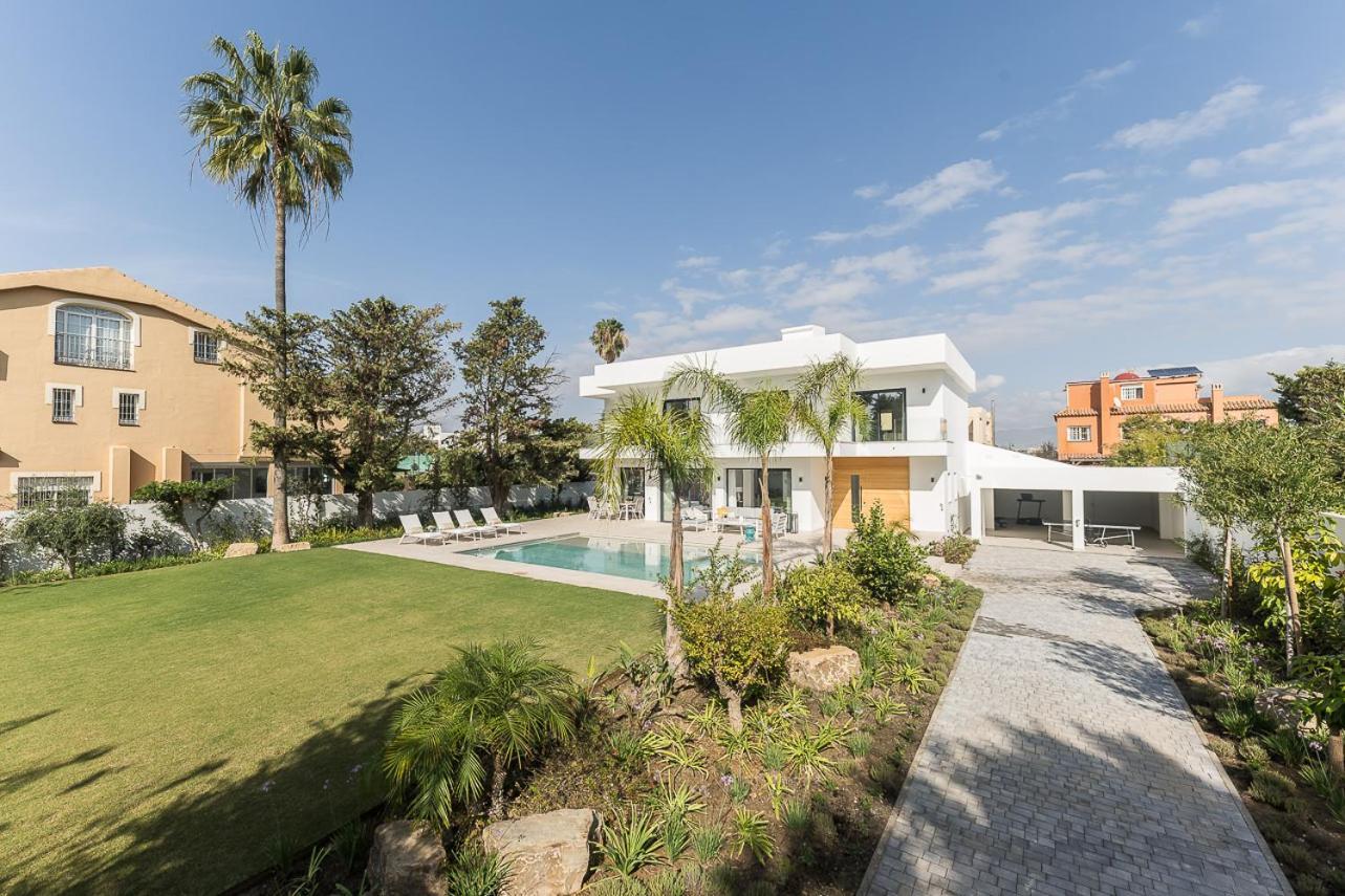 Homeclub Con Piscina Privada En Guadalmar