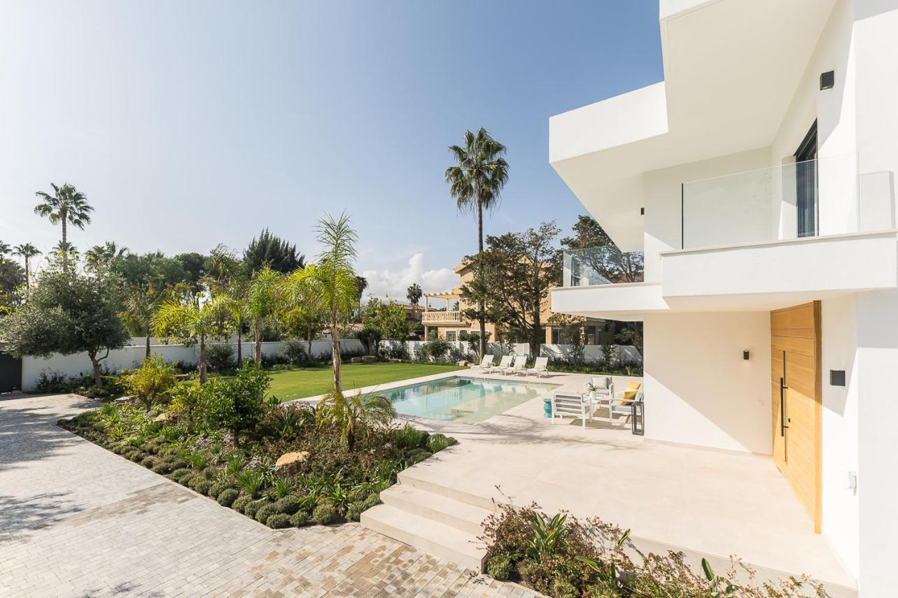 Homeclub Con Piscina Privada En Guadalmar Apartment
