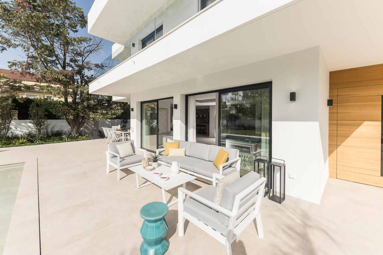 Homeclub Con Piscina Privada En Guadalmar Apartment Malaga
