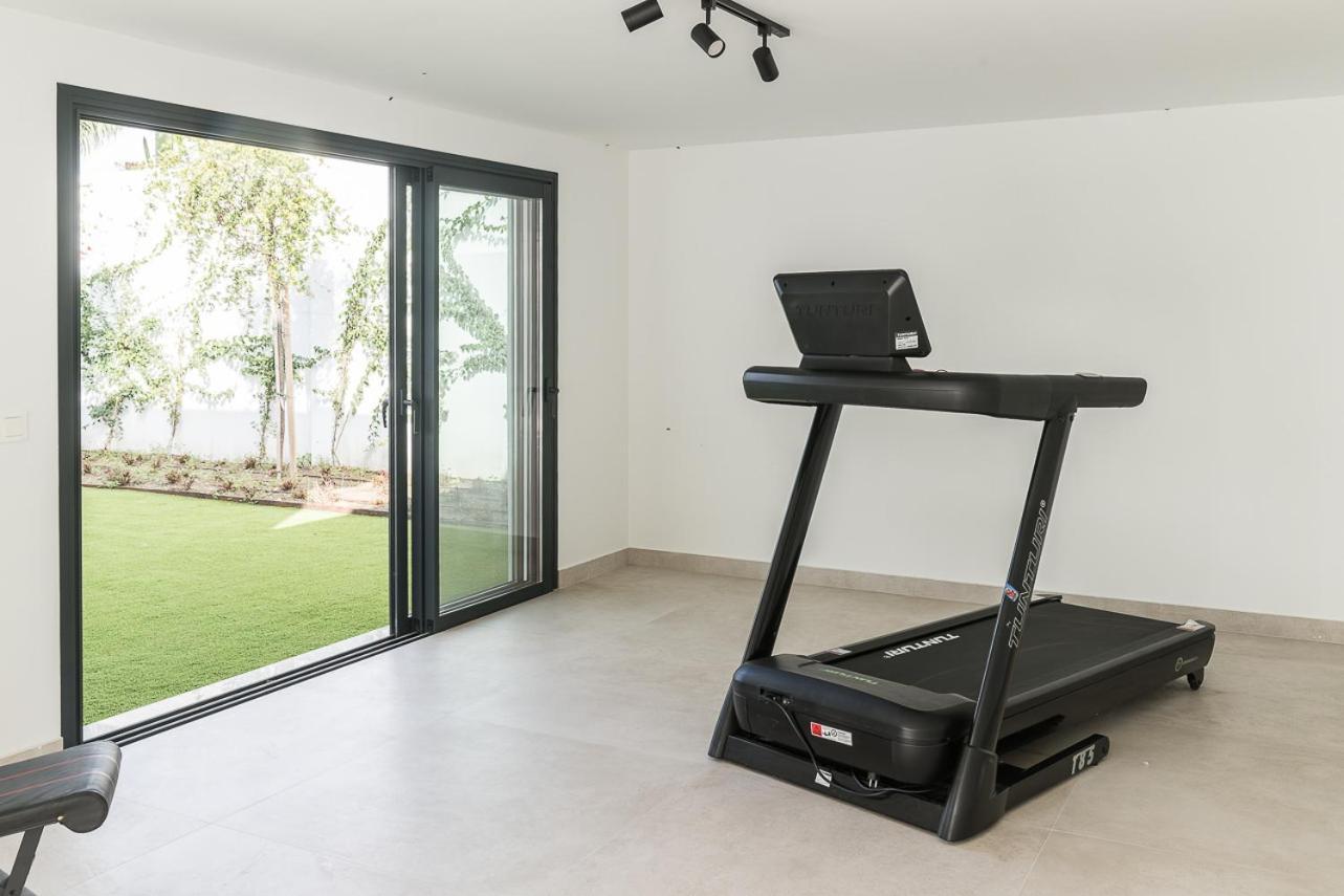 Homeclub Con Piscina Privada En Guadalmar
