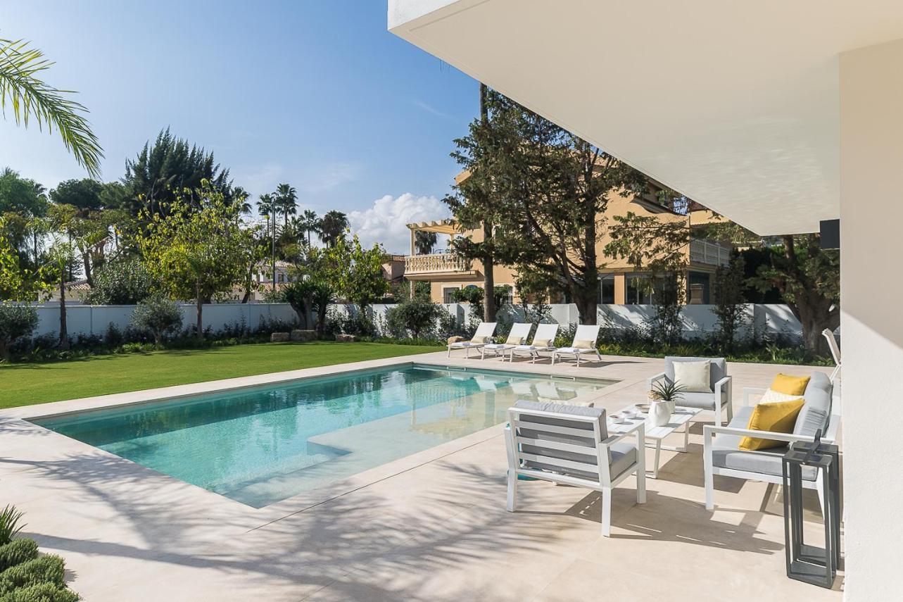 Homeclub Con Piscina Privada En Guadalmar