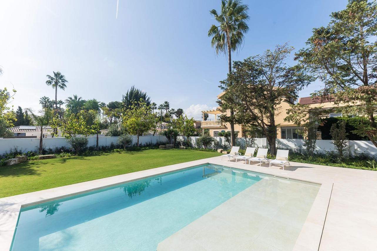 Apartment Homeclub Con Piscina Privada En Guadalmar *