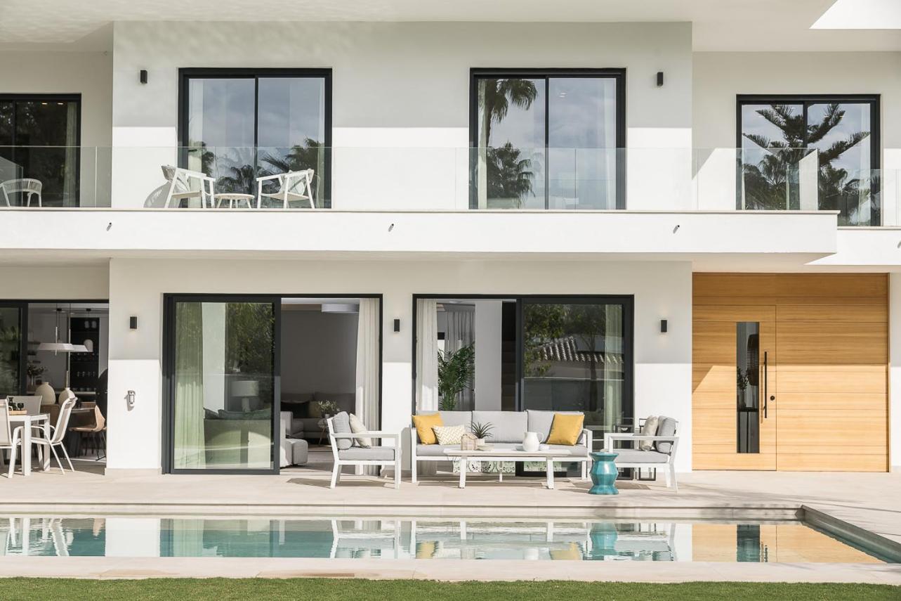 Homeclub Con Piscina Privada En Guadalmar Malaga