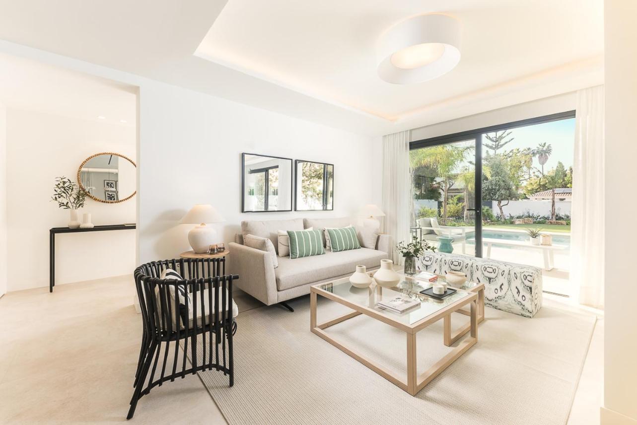 Homeclub Con Piscina Privada En Guadalmar Apartment Malaga