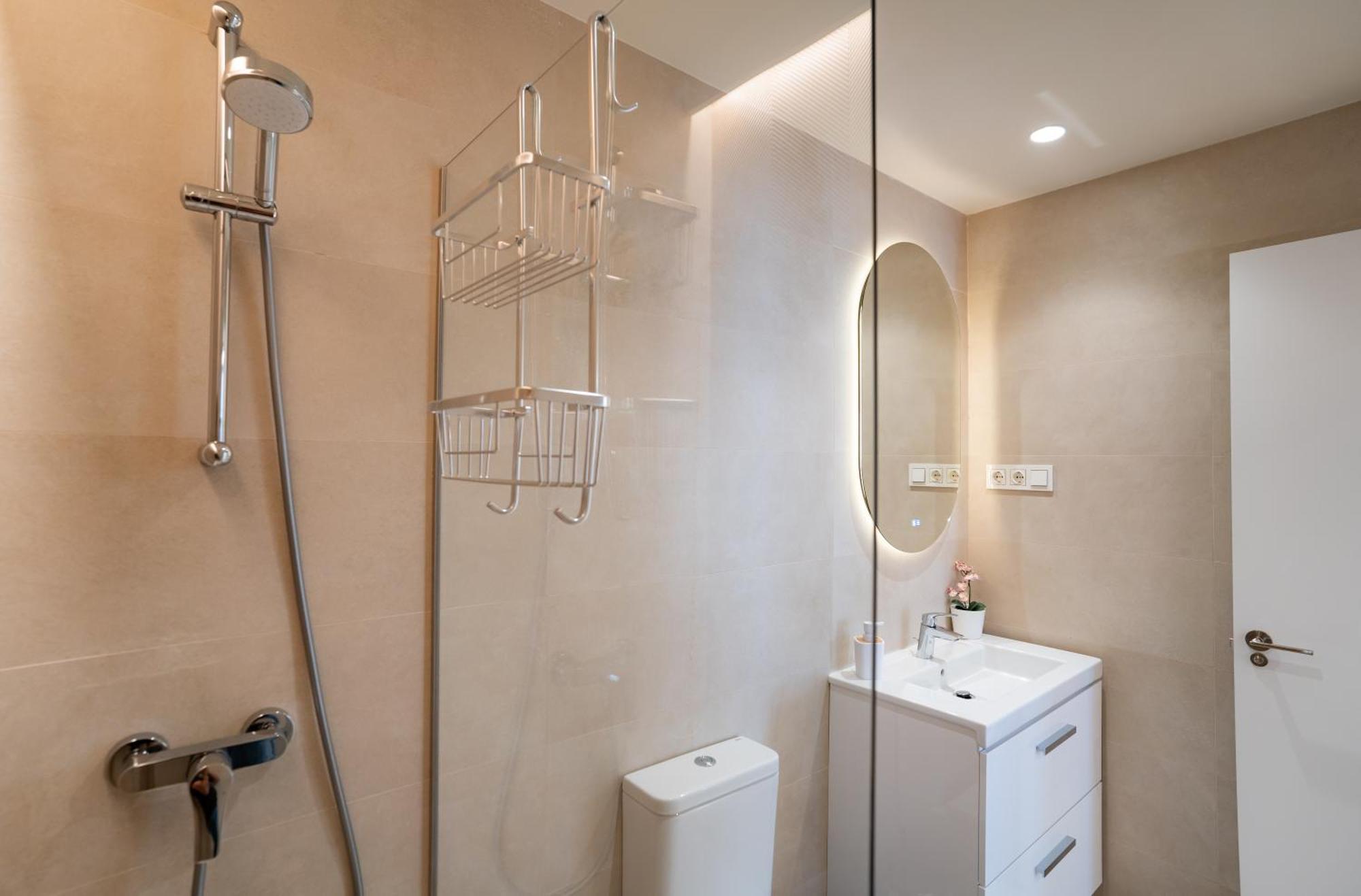 Sky View Design And Relax View With Free Parking Malaga