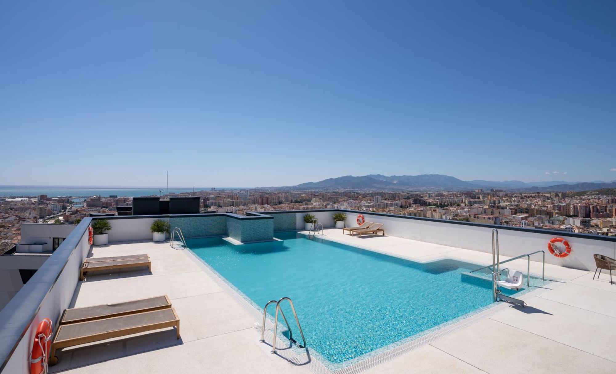 Sky View Design And Relax View With Free Parking * Malaga