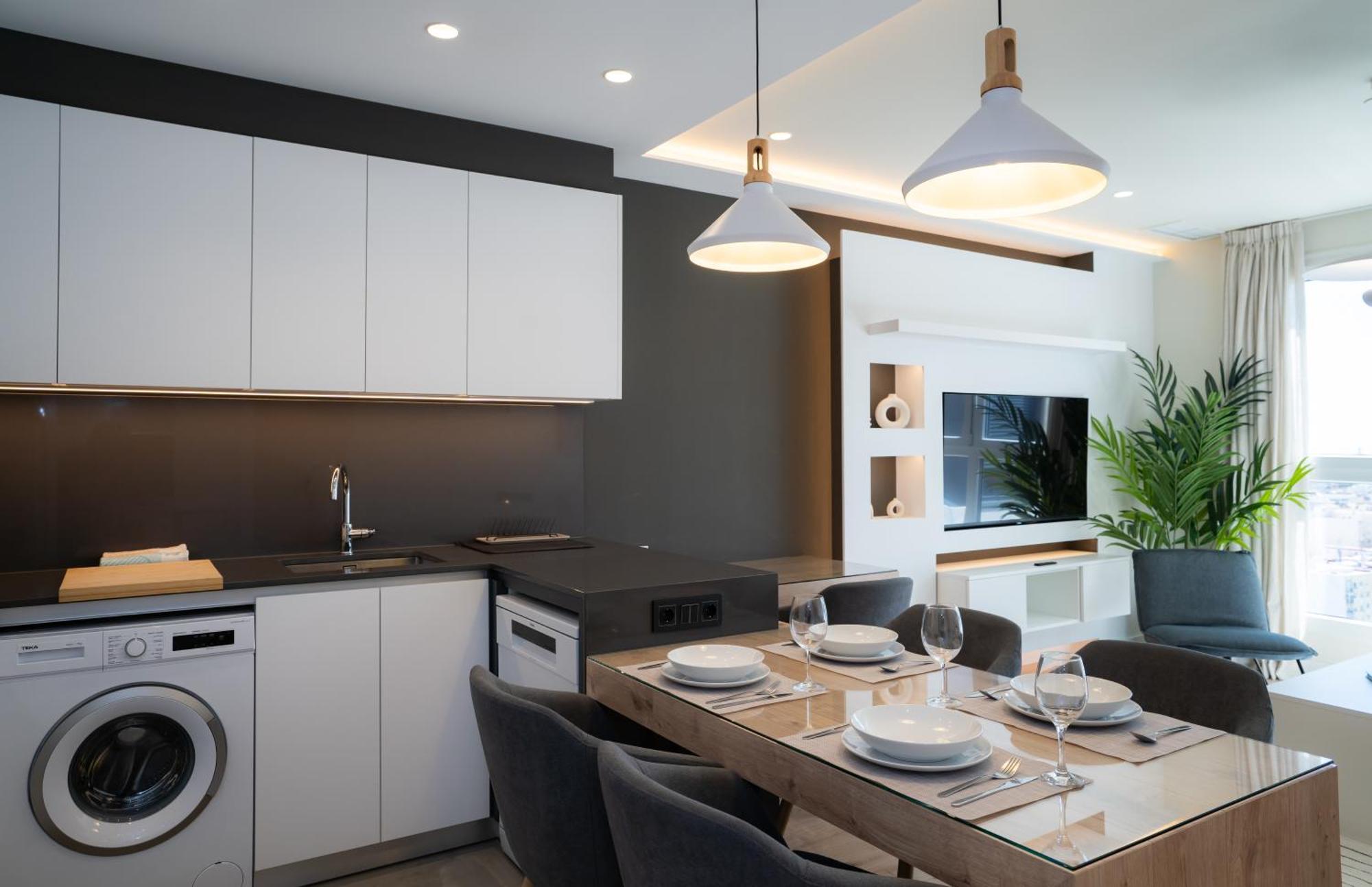 Sky View Design And Relax View With Free Parking