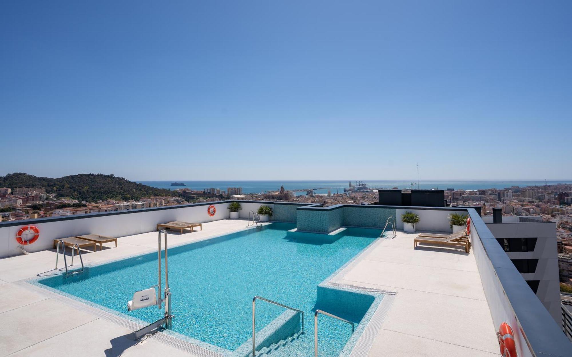 Sky View Design And Relax View With Free Parking * Malaga