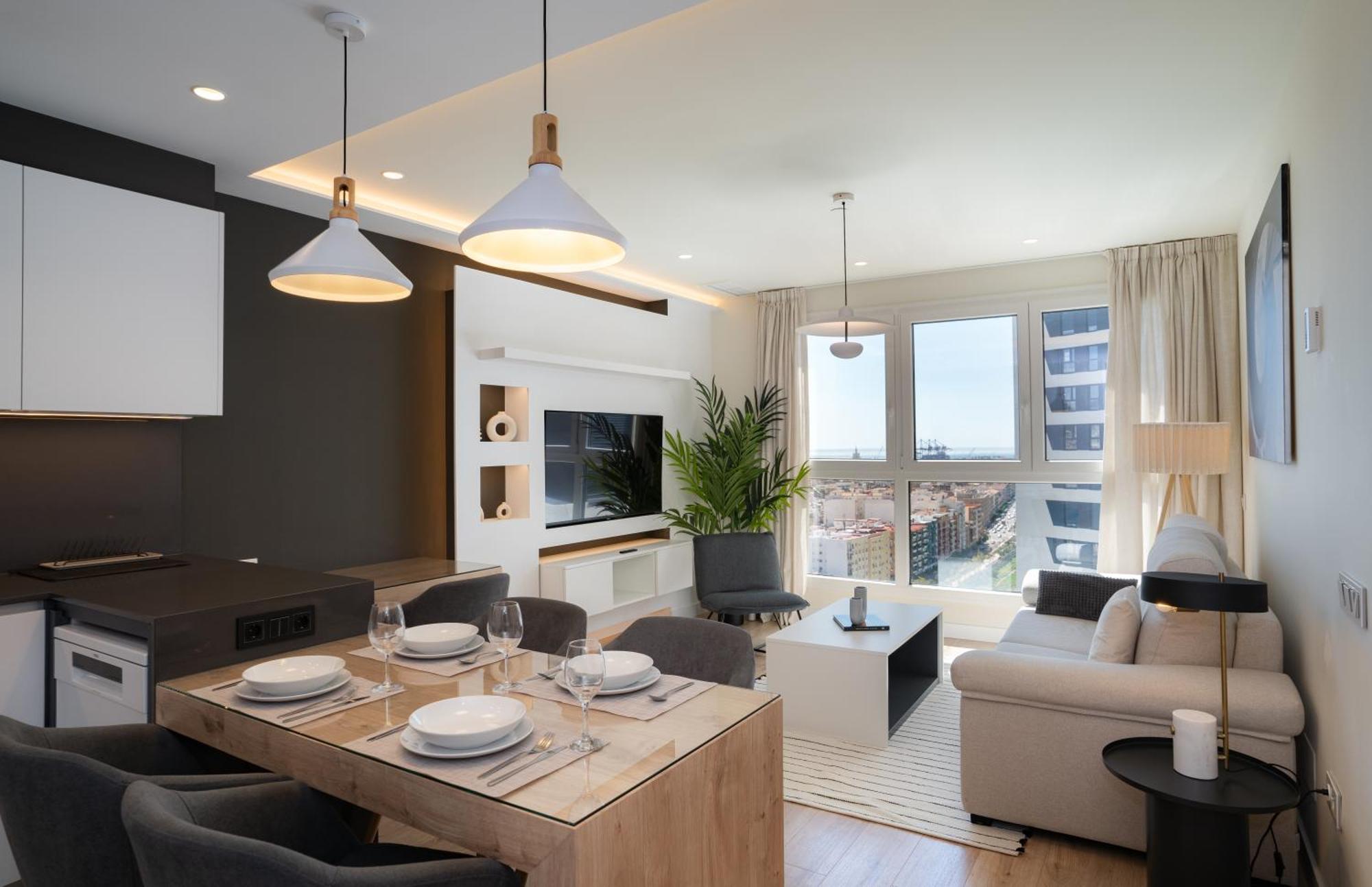 Sky View Design And Relax View With Free Parking Apartment