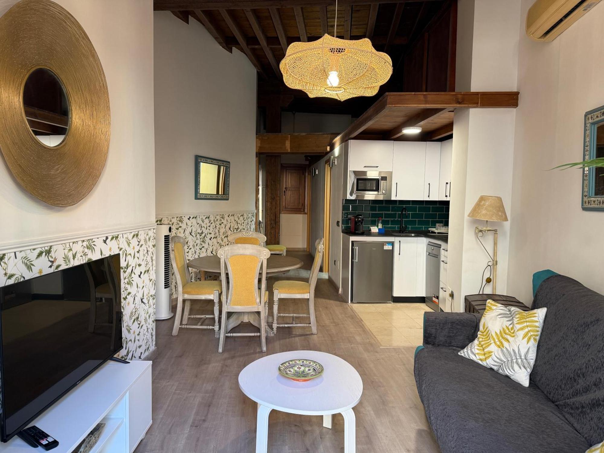 Amazing In Oldtown Calle Carreteria Free Wifi&ac Apartment Malaga