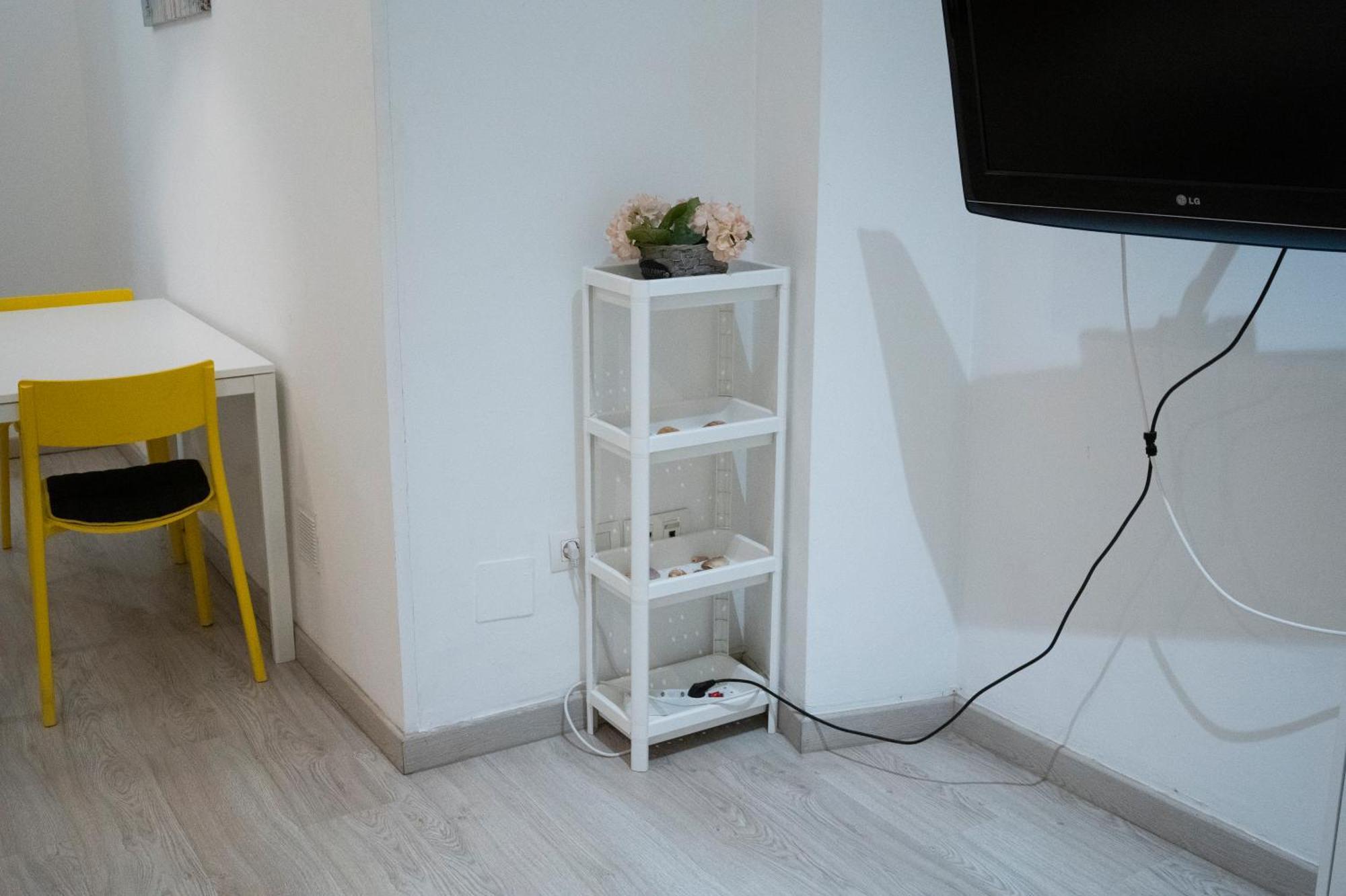 Estupendo Estudio Al Lado De Plaza La Merced Apartment *