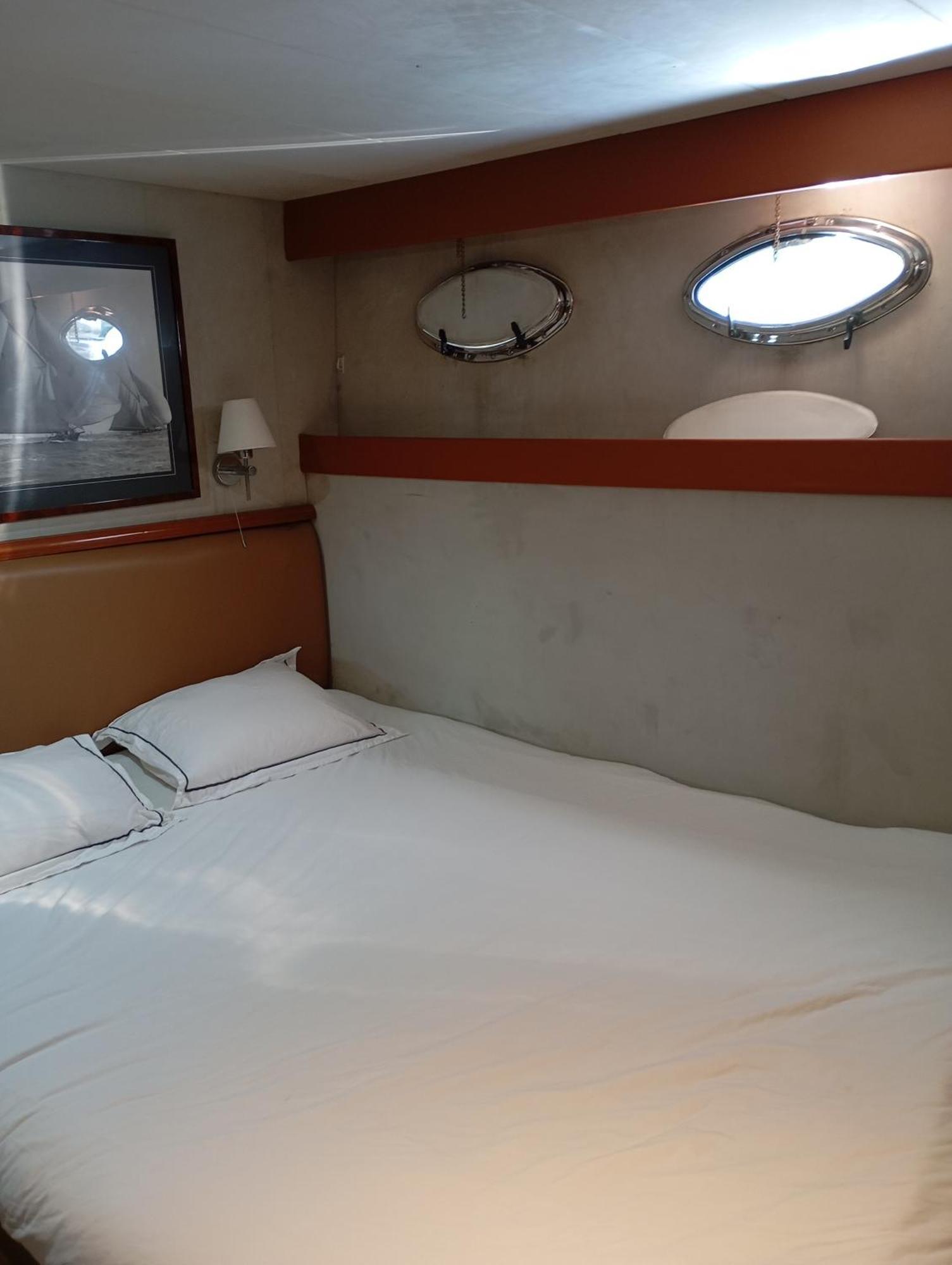 Homestay The Boathouse *