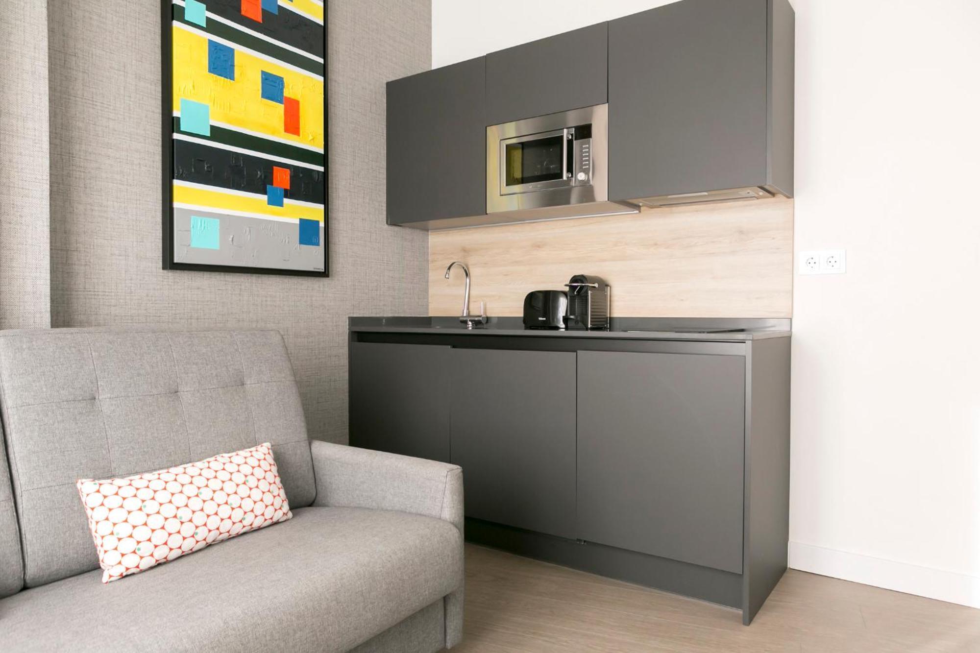Apartment Teatro 4 & 5 *