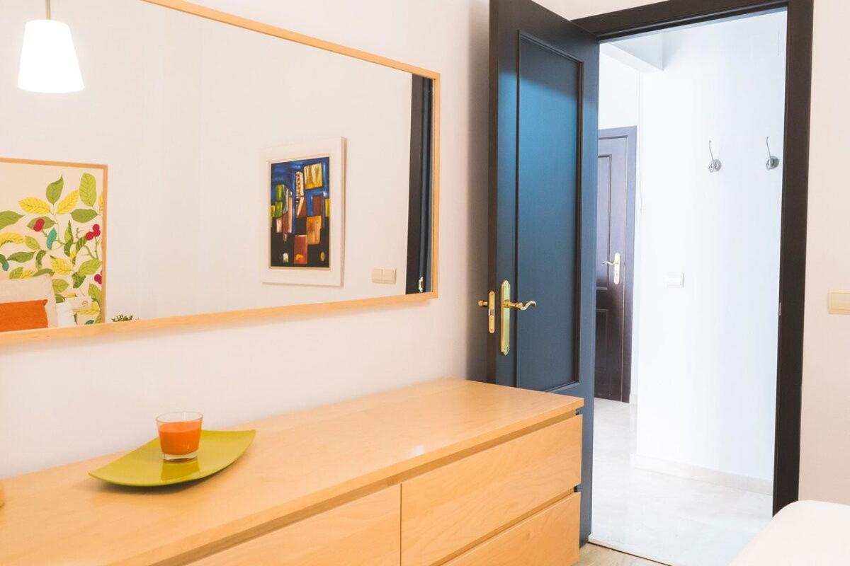 Apartment Centrico En Calle Carreteria - Malaga