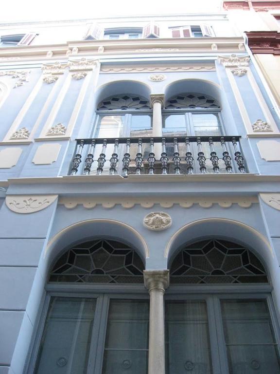 Palacio Del Marques *