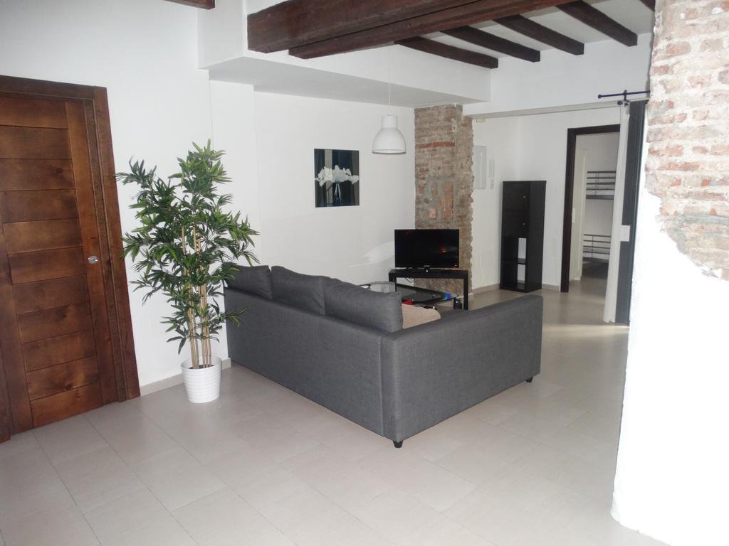 - Nuno Gomez, 24 Apartment Málaga