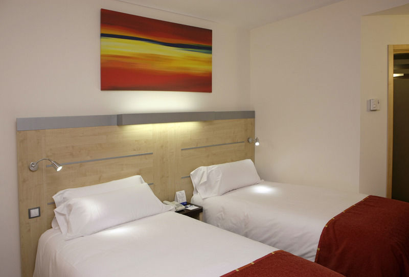 Hotel Express Airport By Ihg Málaga