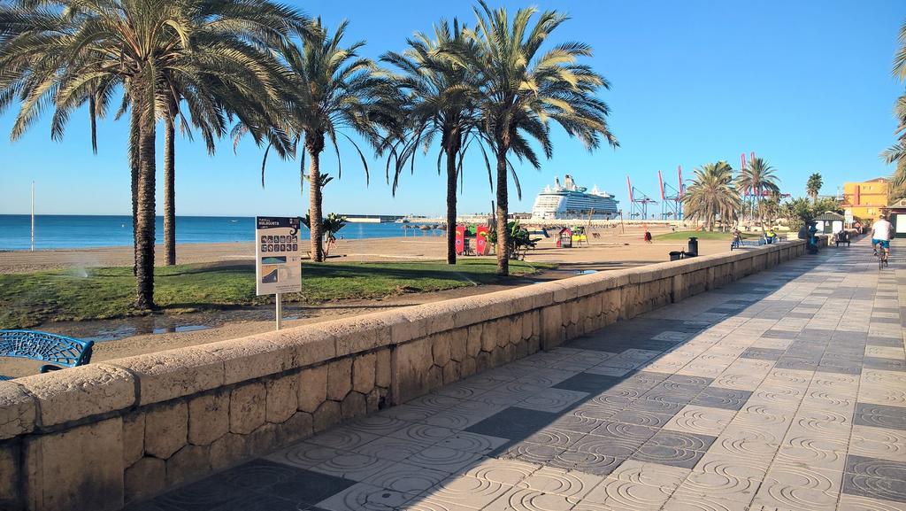 Malagueta 10 * Malaga