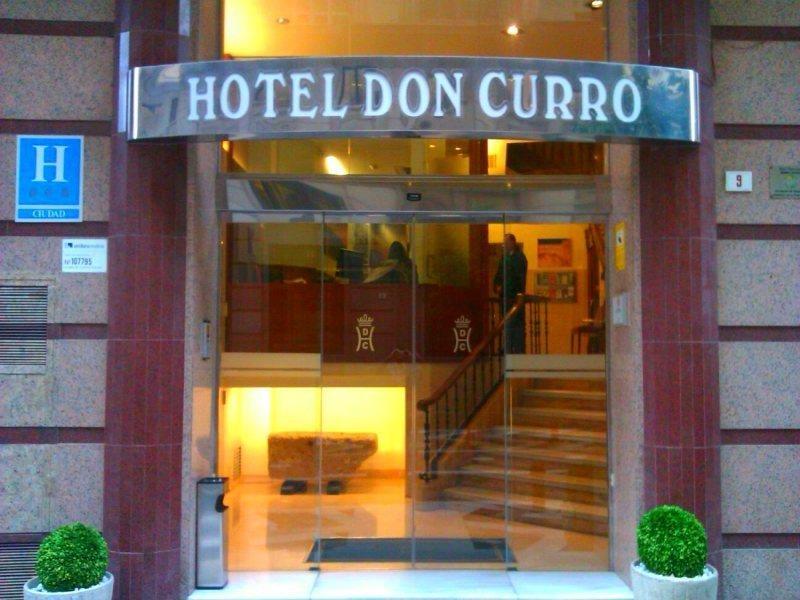 Don Curro 3*
