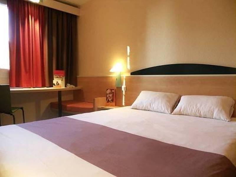 Hotel Ibis Budget Aeropuerto Avenida De Velazquez