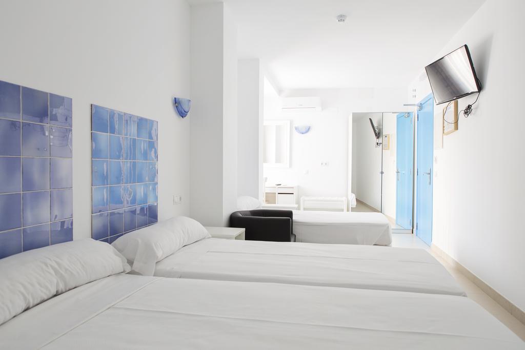 Hotel Eliseos 3*