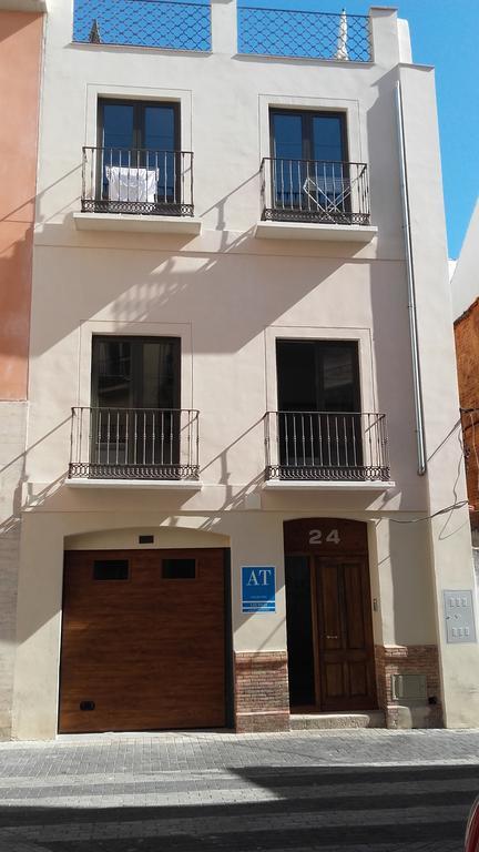 - Nuno Gomez, 24 Málaga