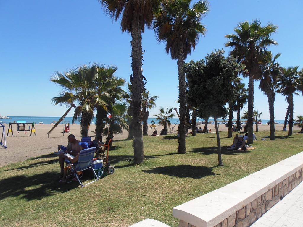Center Next To The 2 Bedrooms * Malaga