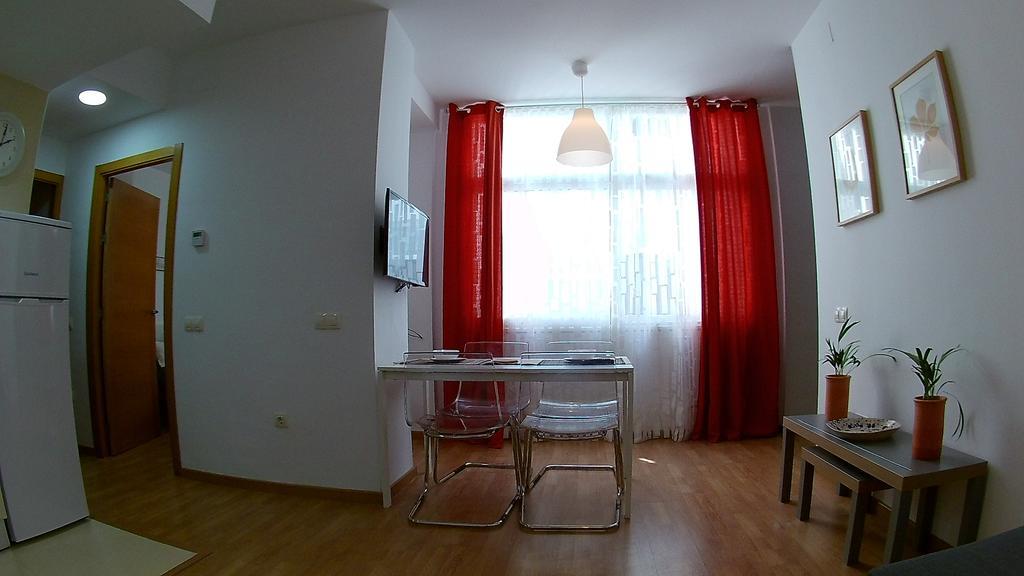 Mitjana Plaza Appartement