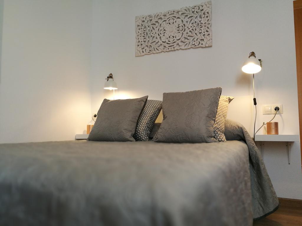 Mitjana Plaza Appartement Málaga
