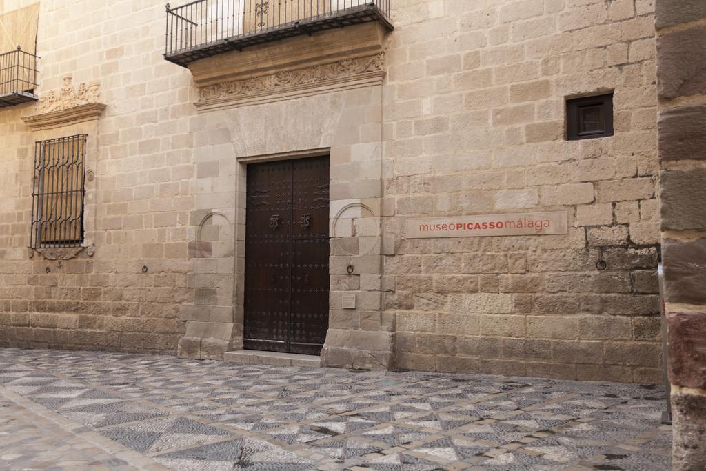 Gr Boutique Picasso Apartment