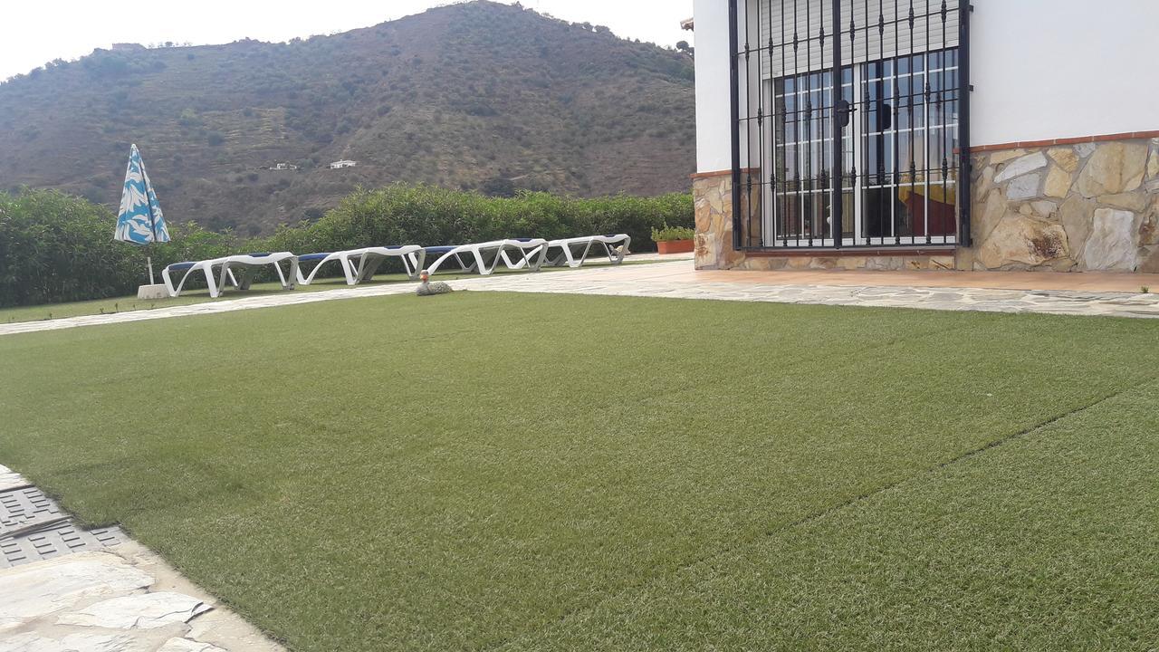 Yasleni Villa Malaga