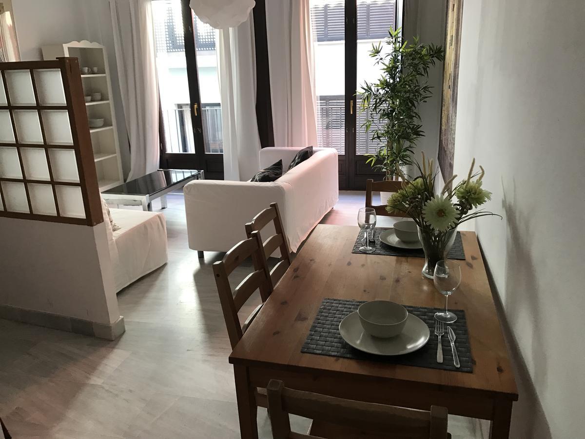 - Jinetes, 13 Apartment