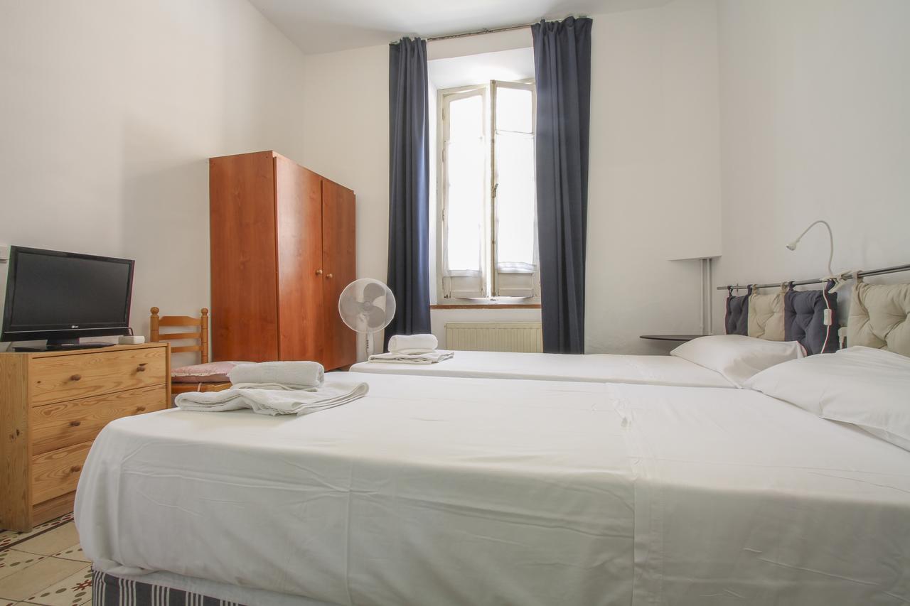Guest house Acacias 2*