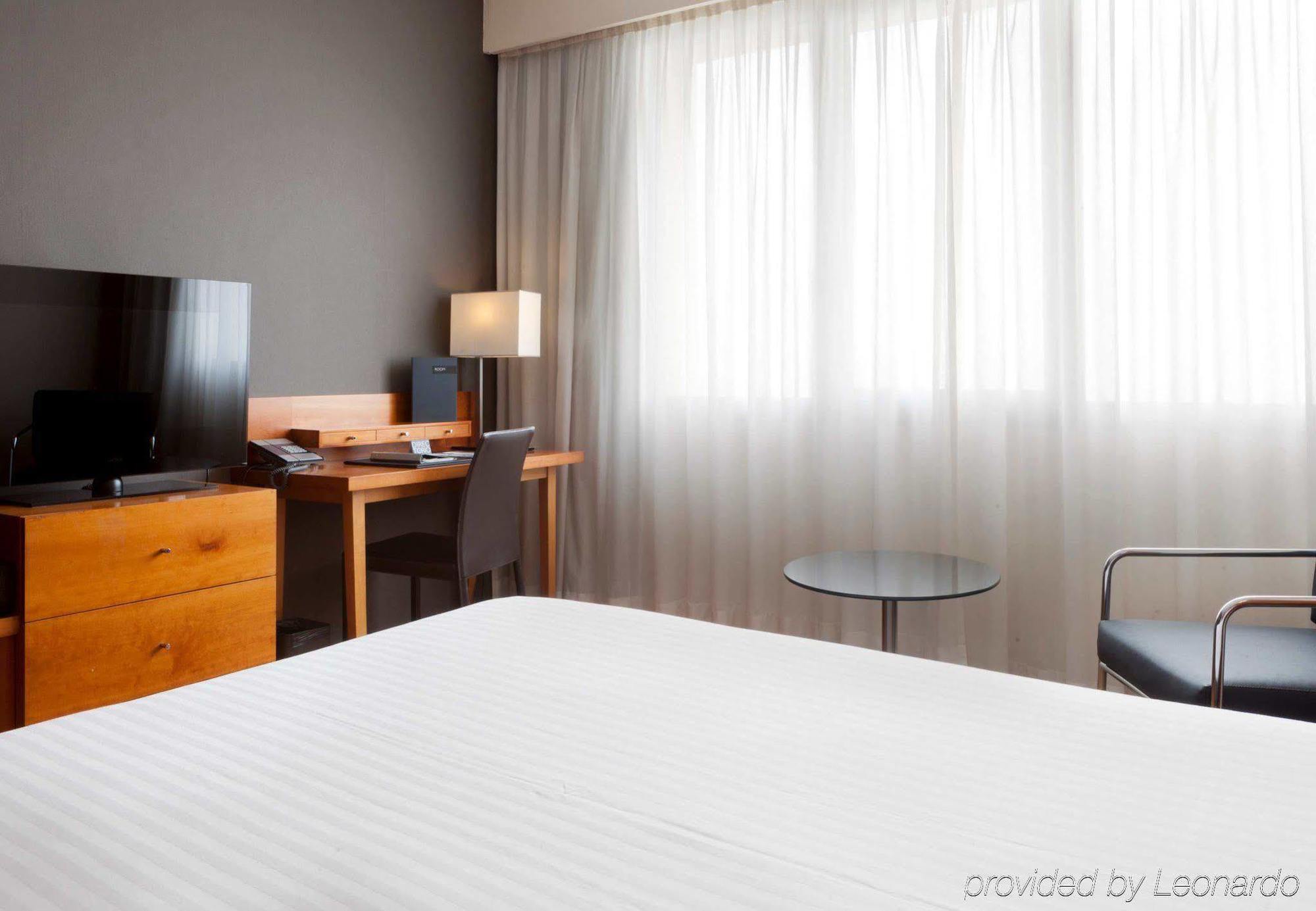 Ac Palacio By Marriott Hotel