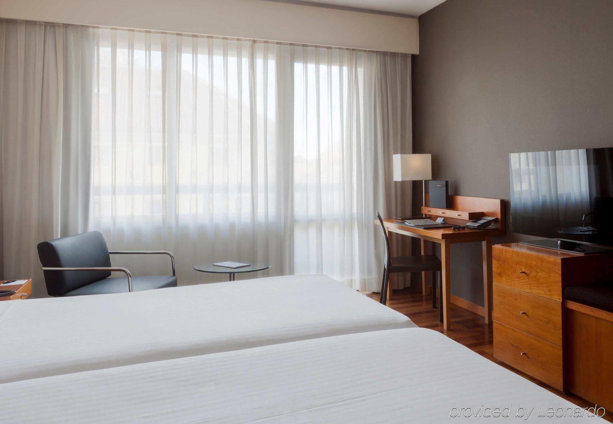 Ac Palacio By Marriott Hotel 4*