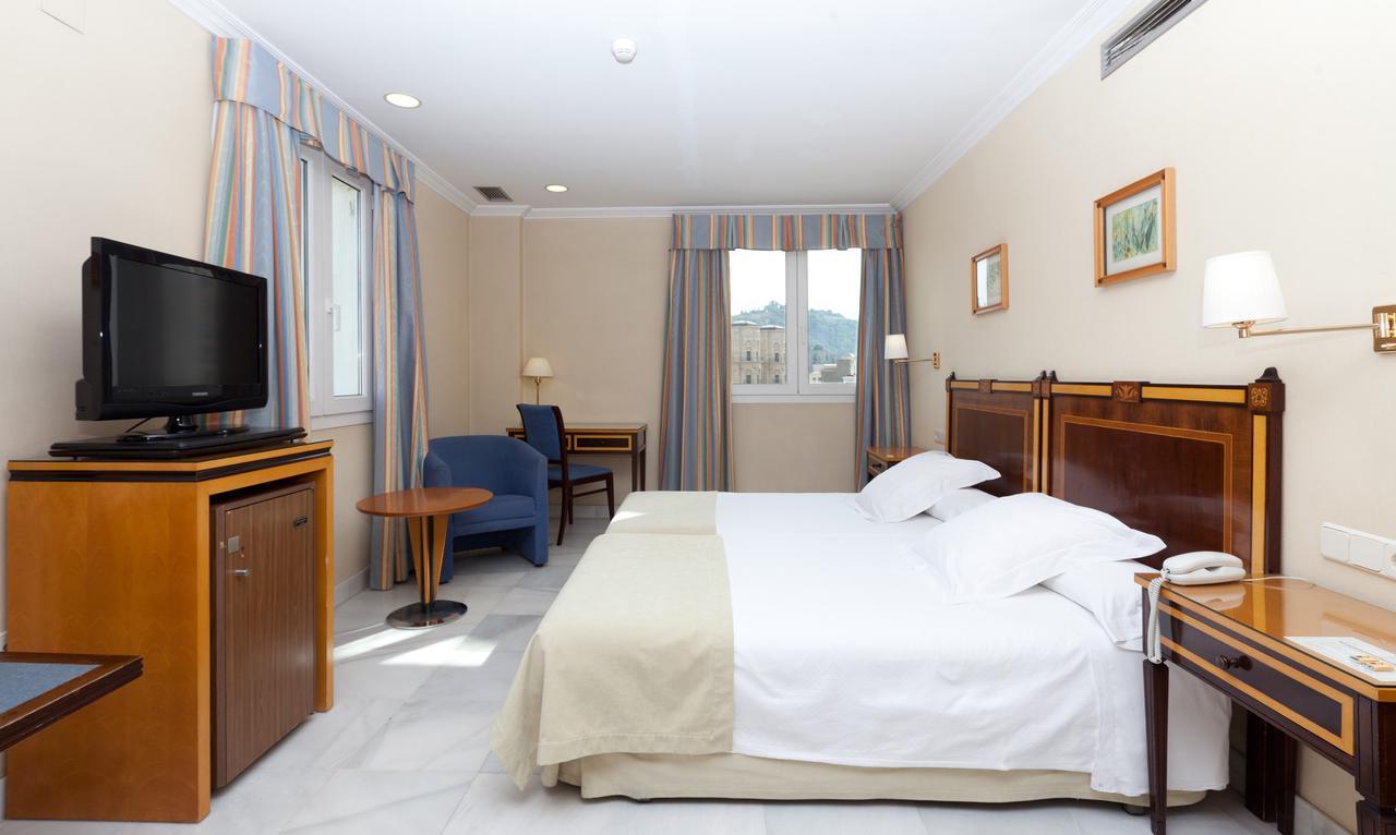 Don Curro Hotel