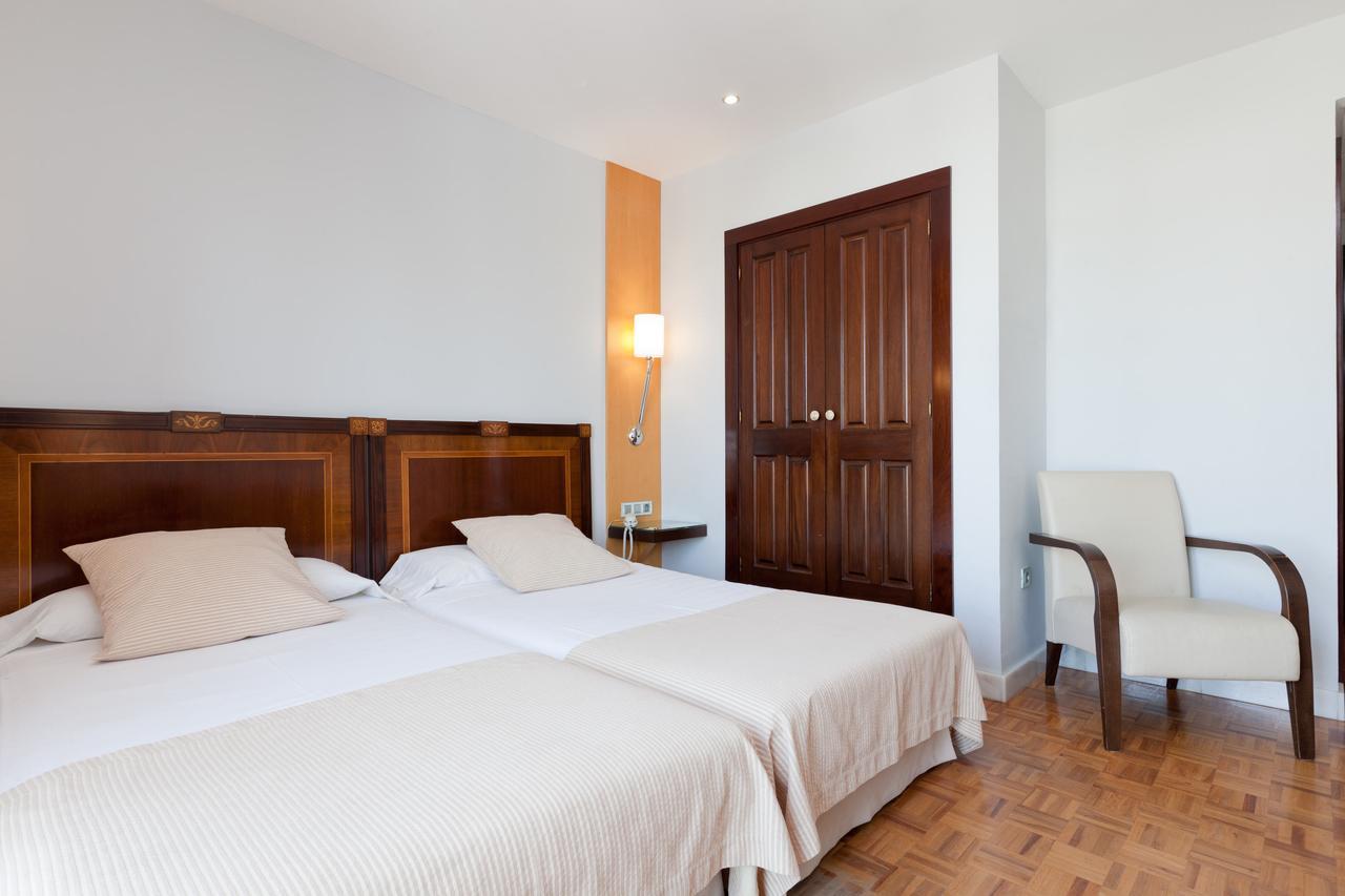 Don Curro Hotel