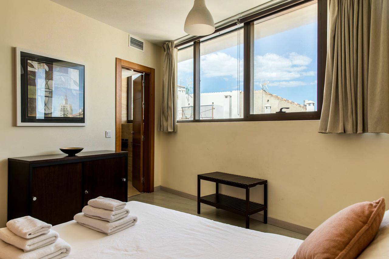 Larios Suites