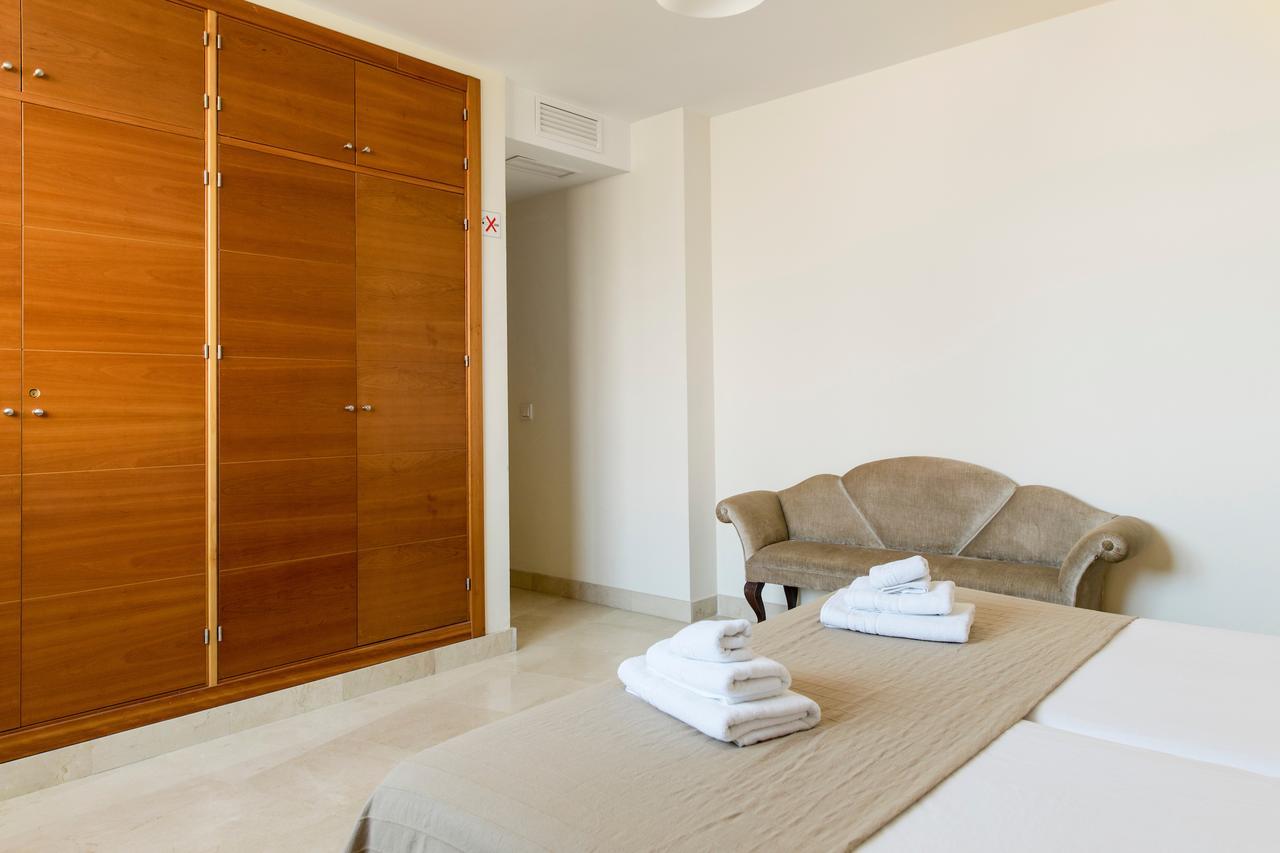 Larios Suites Apartment *