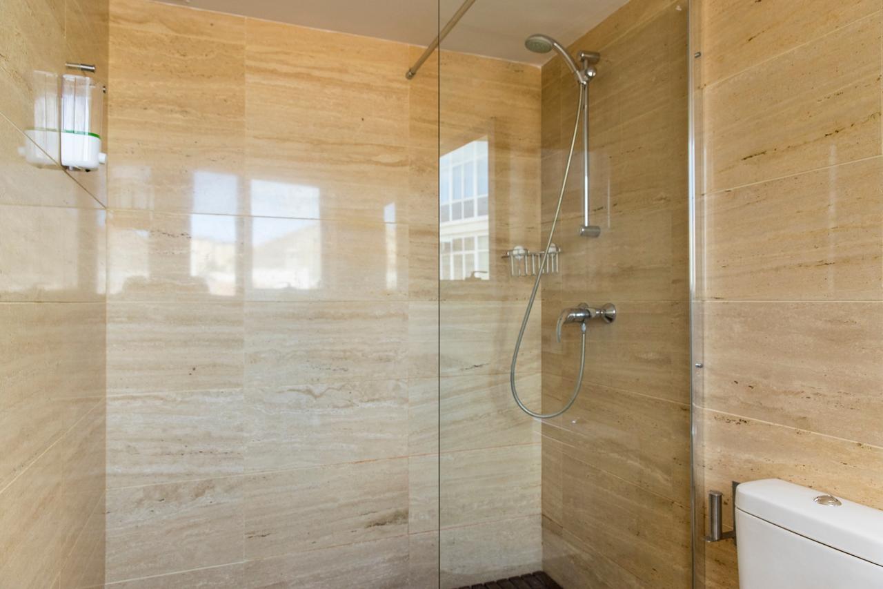 Apartment Larios Suites