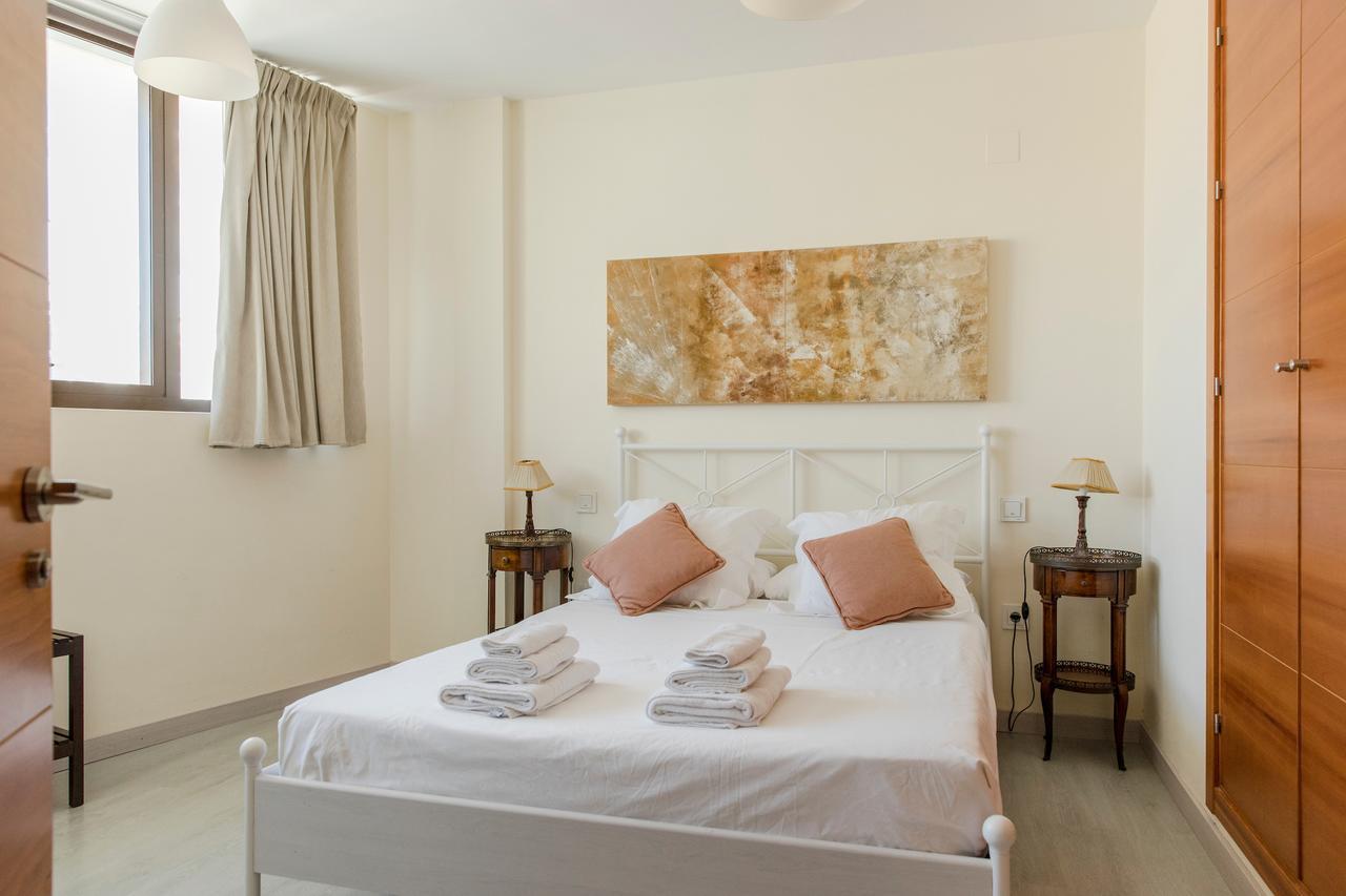 Apartment Larios Suites