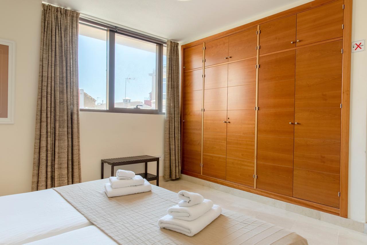 Larios Suites Apartment *