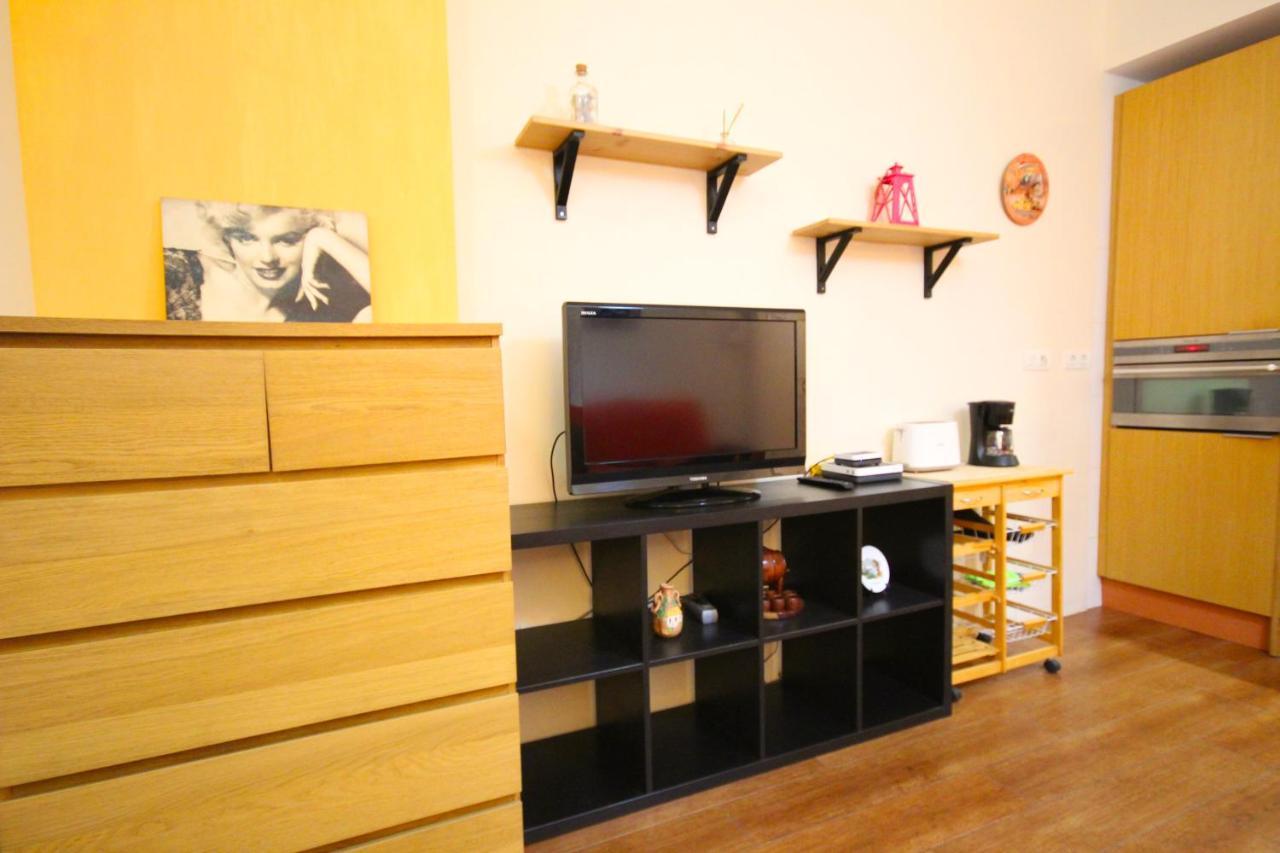 Edificio Gonza Apartment *