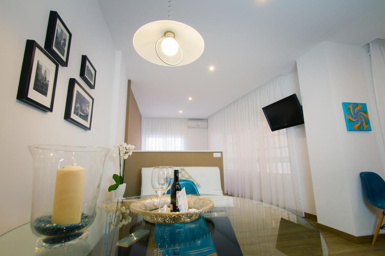 Holidays2malaga Malagueta Appartement *