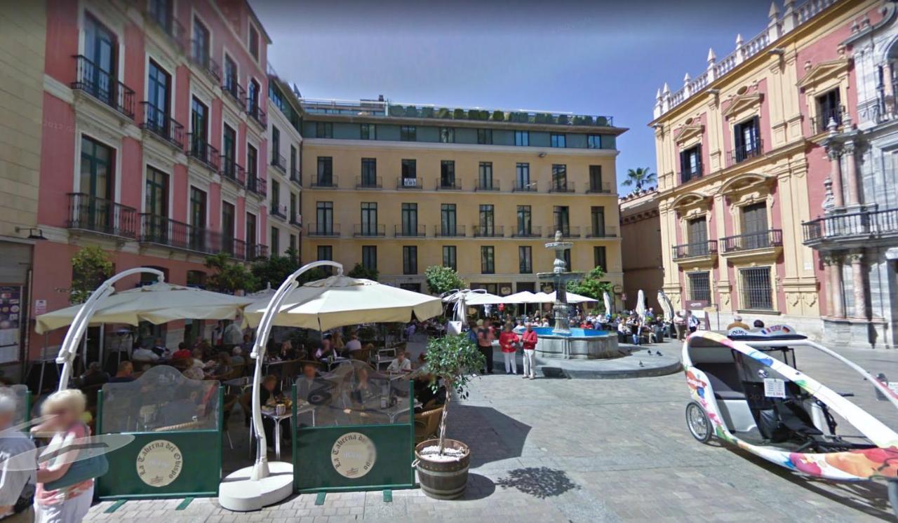 Holidays2malaga Junto Catedral Apartment *
