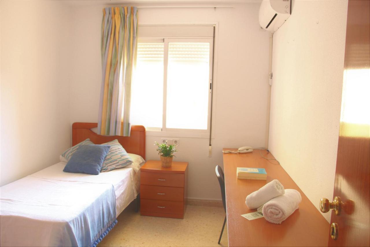 Balcon Del Romeral Apartment Malaga