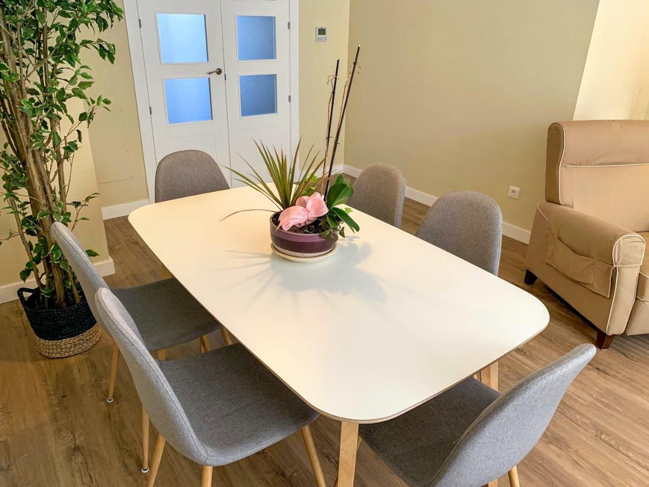 Homely Obispo Con Parking Appartement *