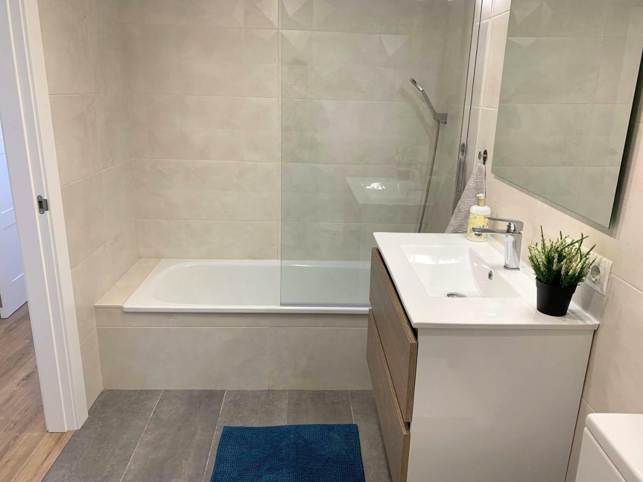 Appartement Homely Obispo Con Parking Málaga