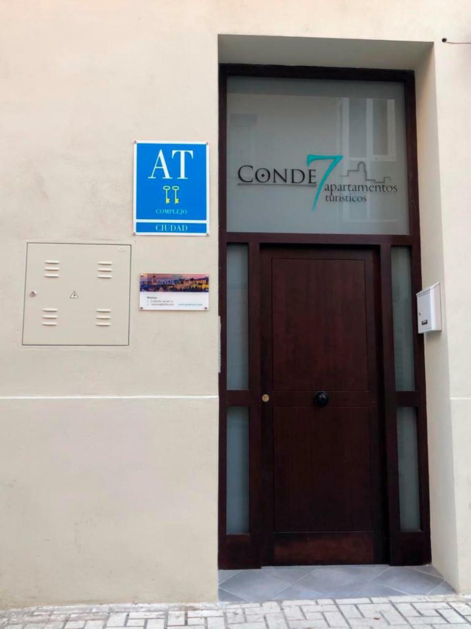 Edificio Conde 7- Plaza De La Merced * Malaga