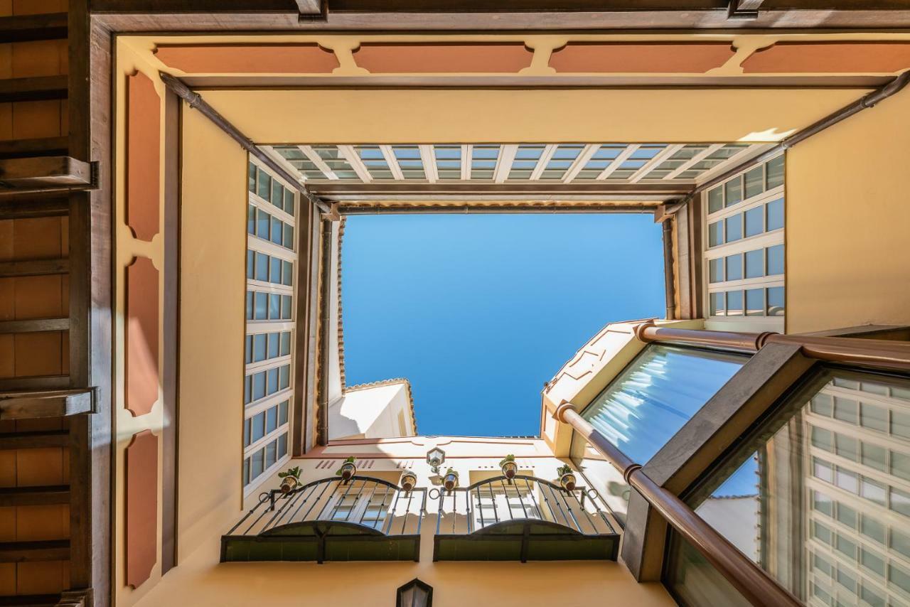 Guest house Casa Miraflores By Urban Living 3*